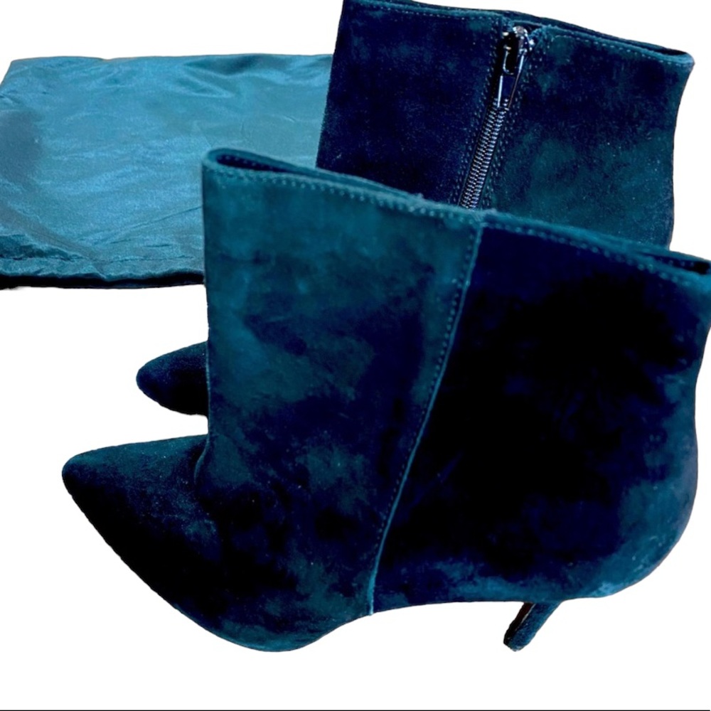 Charles By Charles David Black Suede Bootie 8.5 - image 5